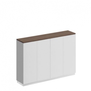 �� 320 �� �� �� ���� ��� ���������� �������� ������� (180.2�40�124.6), ��� ���������/����� �������/����� �������